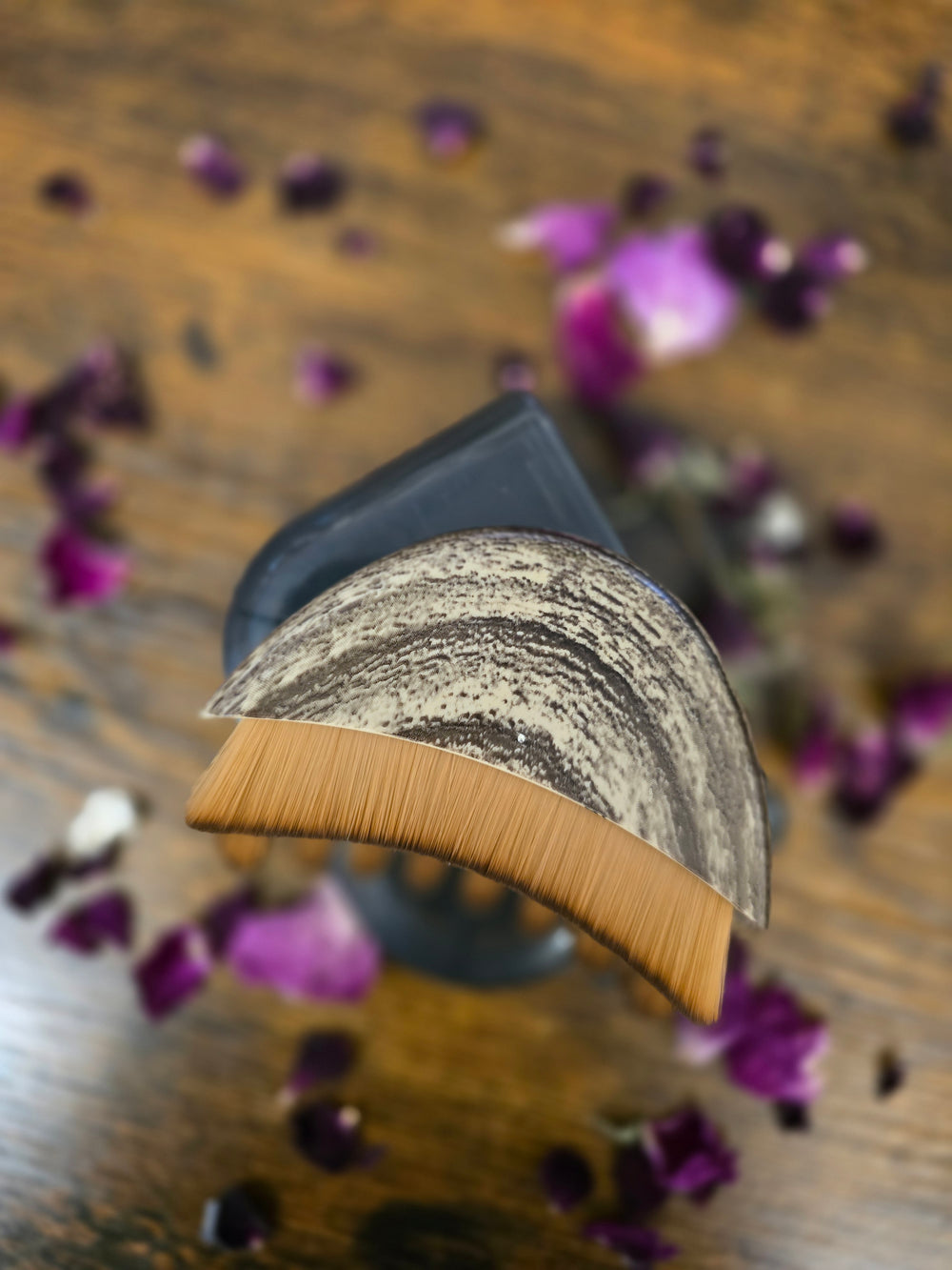 Lymphatic Contour Face Brush